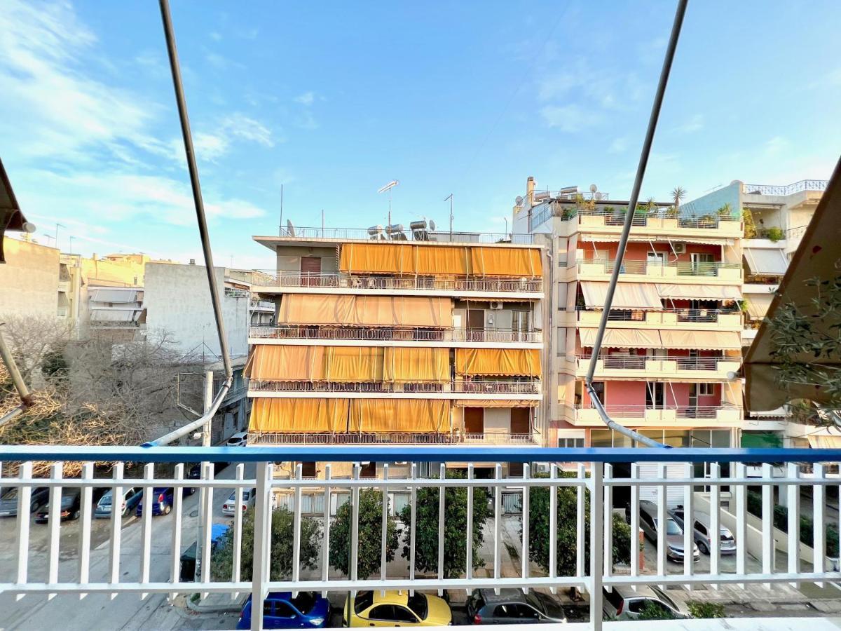 Pop Art Apartment Athena Bagian luar foto